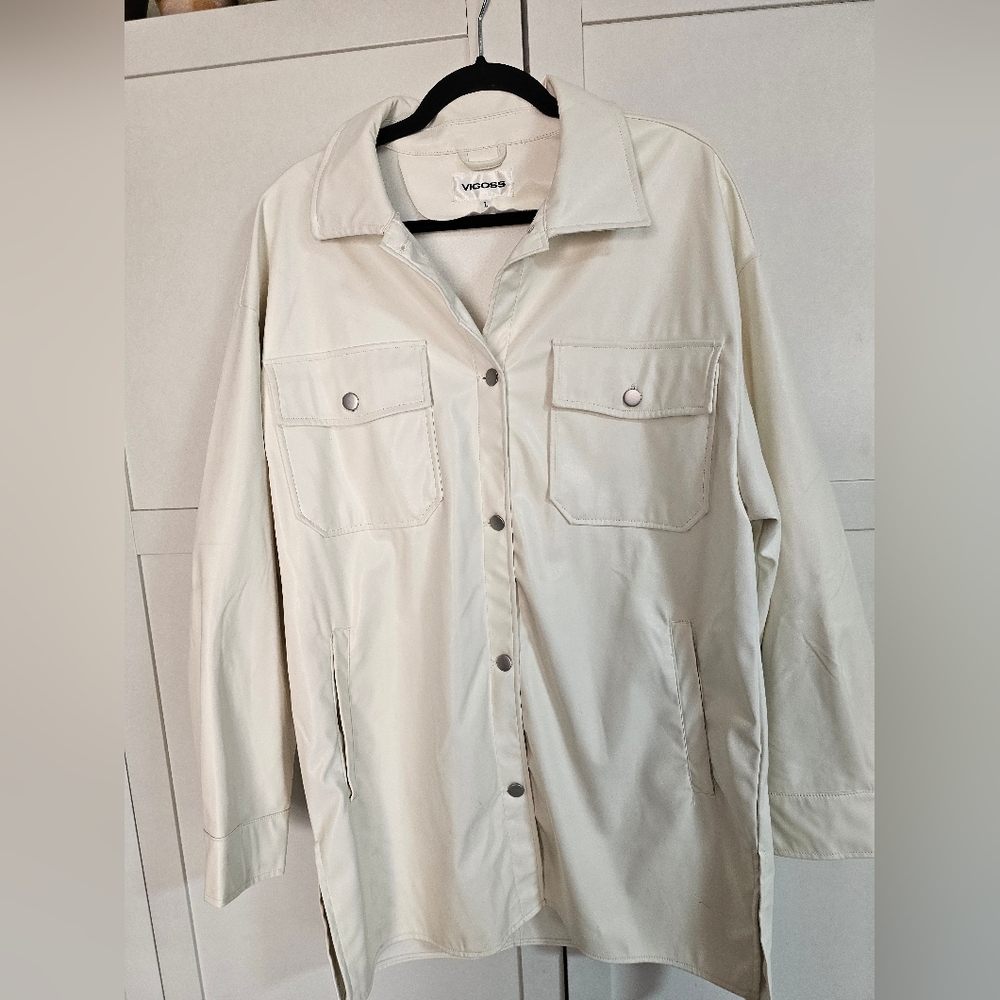 Vigoss Men's Large Faux Leather Shacket Shirt Jacket Ivory Cream Polyurethane